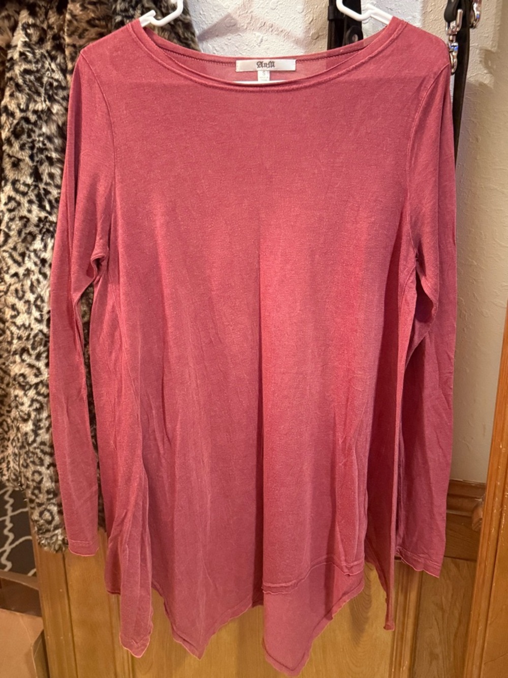 EUC SUPER soft rose colored long sleeve tunic asymmetrical hem worn once
